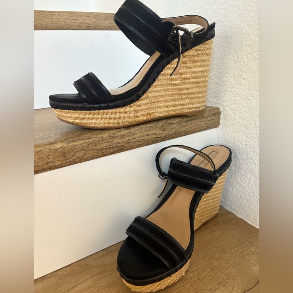 Antonio Melani Wedge Sandals - Classic Spring/Summer Style